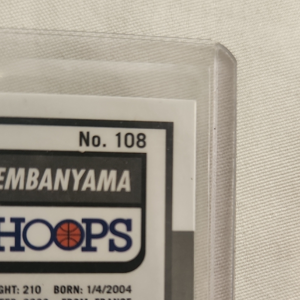Victor Wembanyama 23-24 Hoops Premium Stock Prizm Rookie Card - Picture 3 of 8